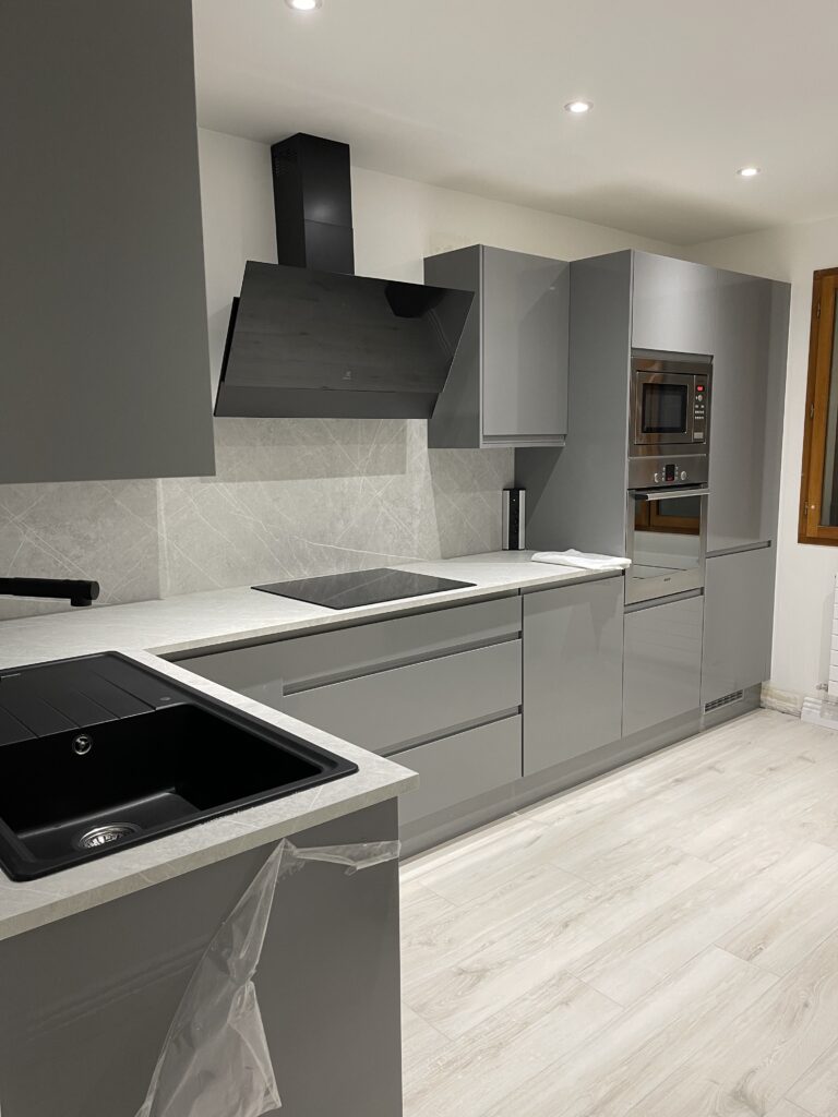 Pose cuisine complète avec électroménager